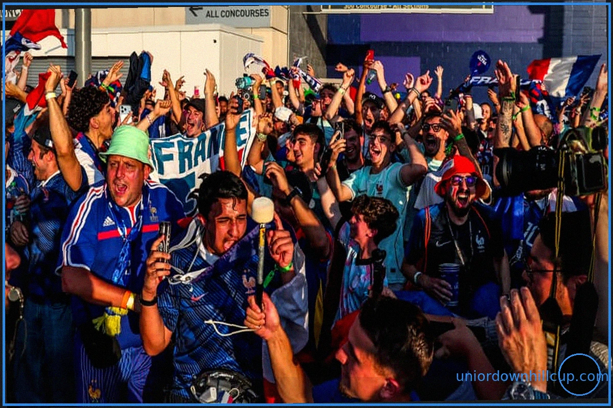 French Fans Adapt to Philadelphia Heat for Paraguay World Cup Match